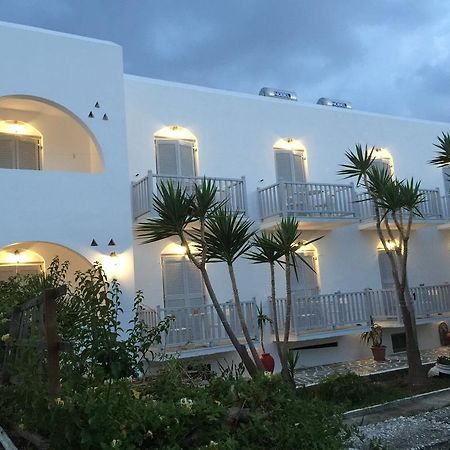 Hotel Stella 纳乌萨 外观 照片